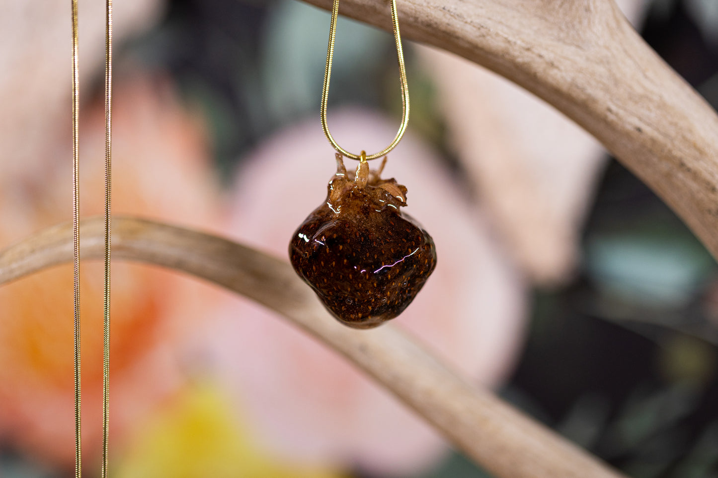 1977 Strawberry Necklace