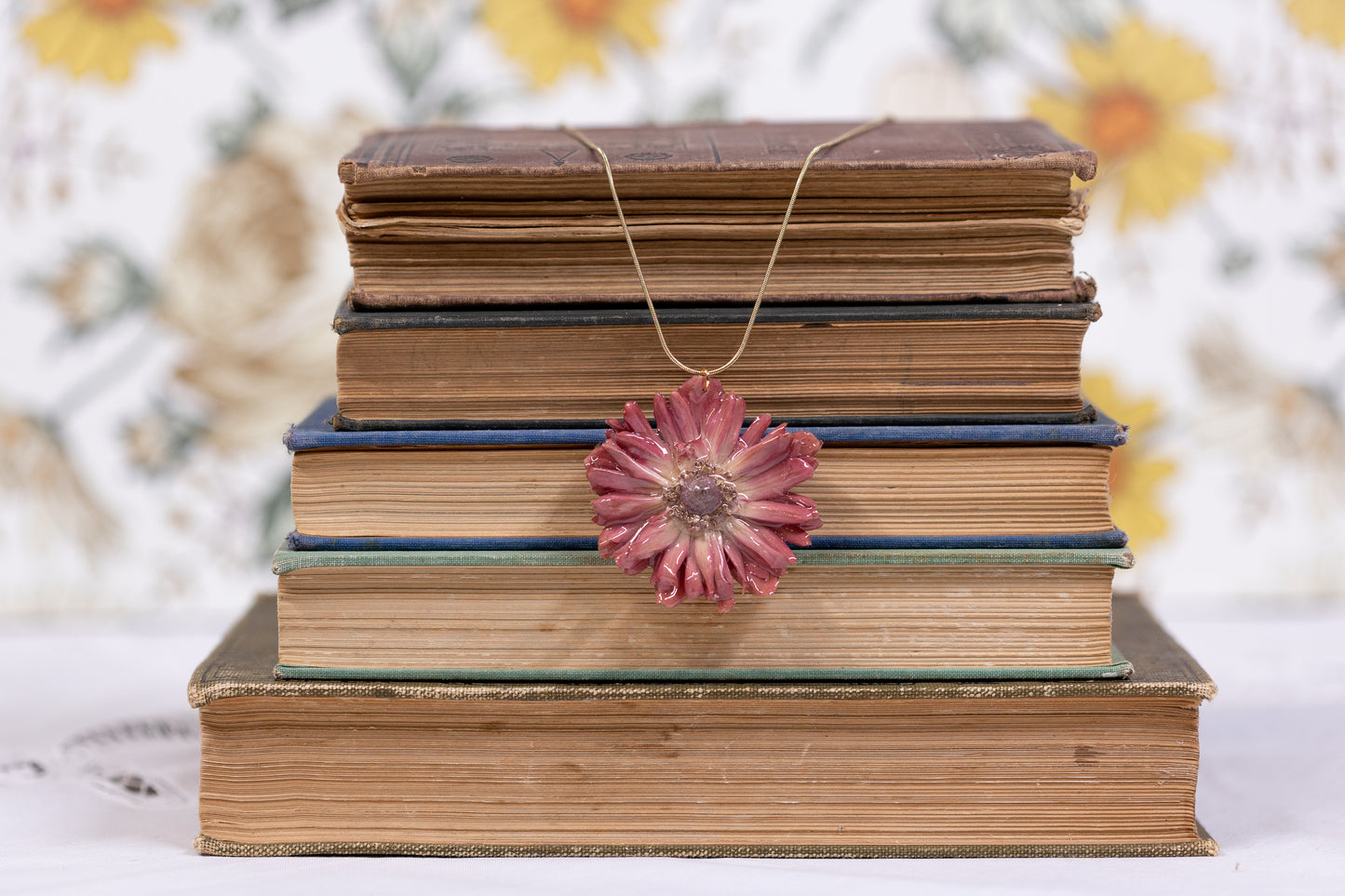 1992 Anemone Necklace